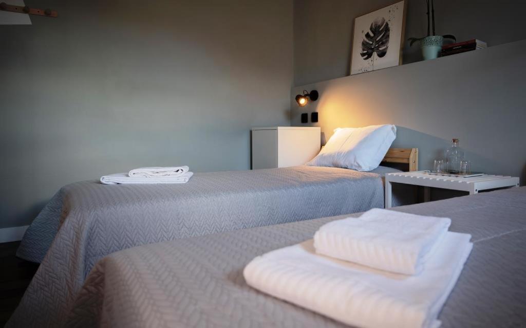 Inn Door 21 - Hostel & Suite 布拉干萨 外观 照片