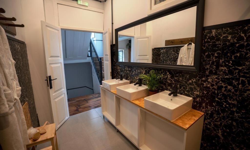Inn Door 21 - Hostel & Suite 布拉干萨 外观 照片